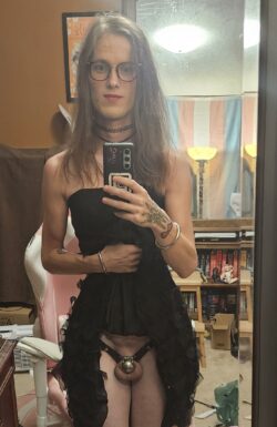 Trans girl Alice