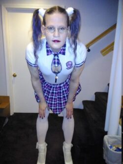 EricaFromAtlanta, naughty schoolgirl