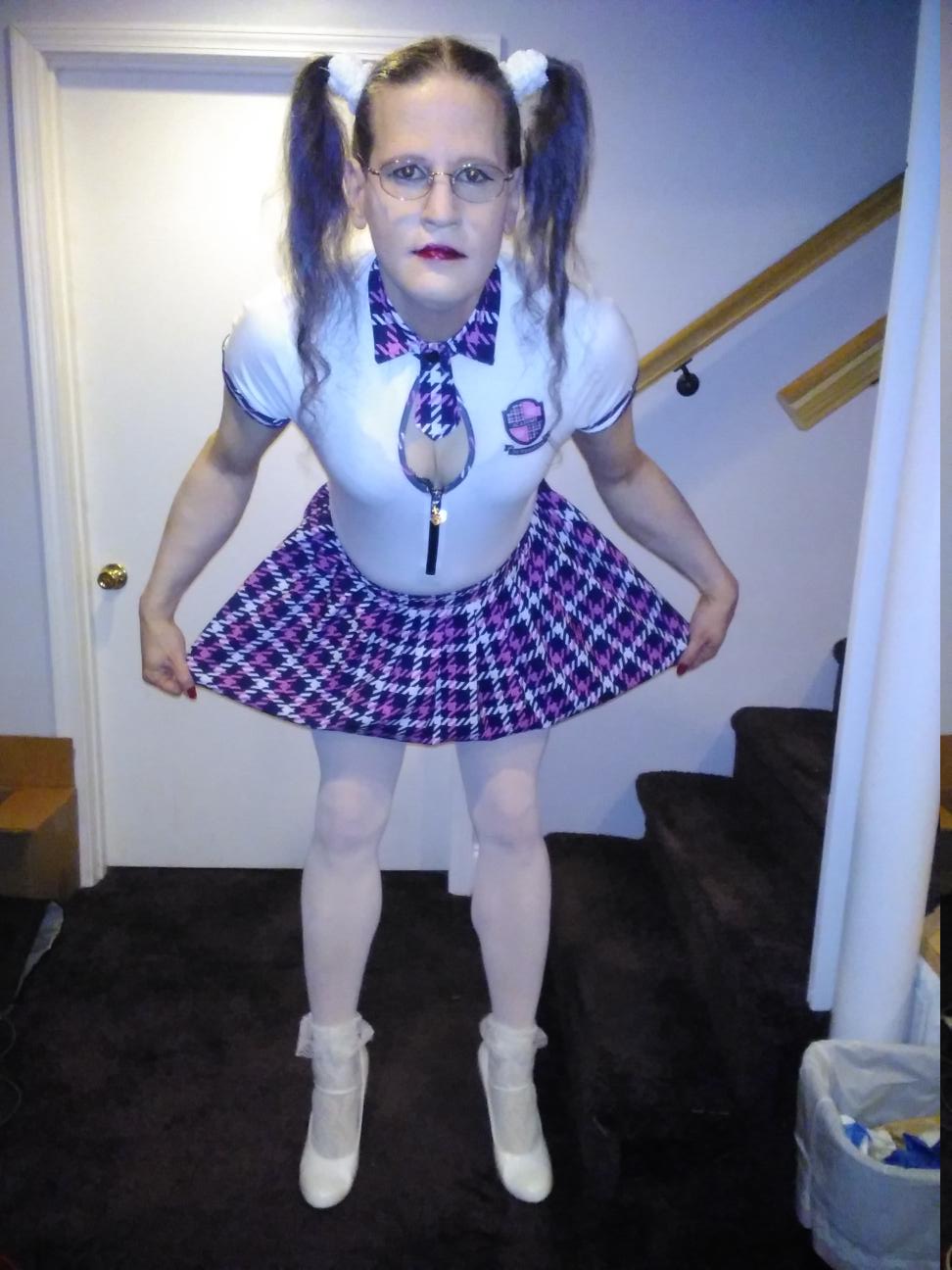 EricaFromAtlanta, naughty schoolgirl