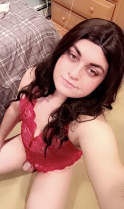 Sissy Angie Exposed – Sissy Angie Wants Your Cock!