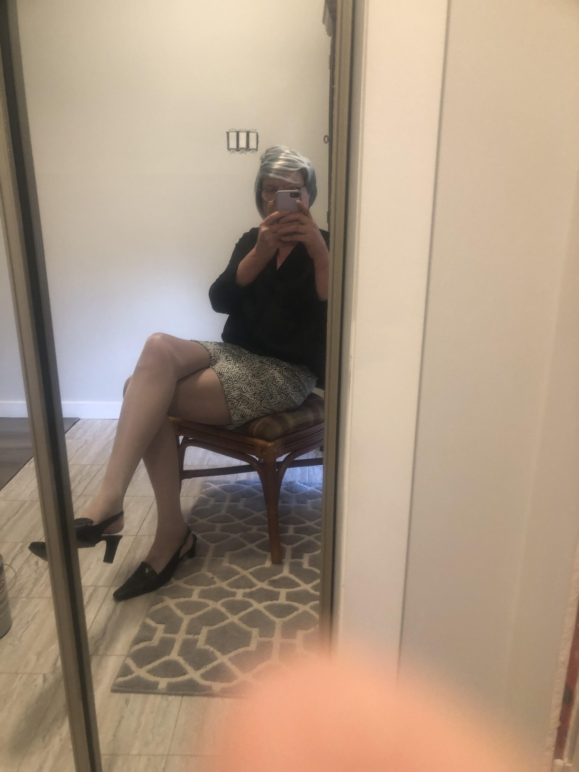 Older Sissy Is Seeking Permanent Exposure