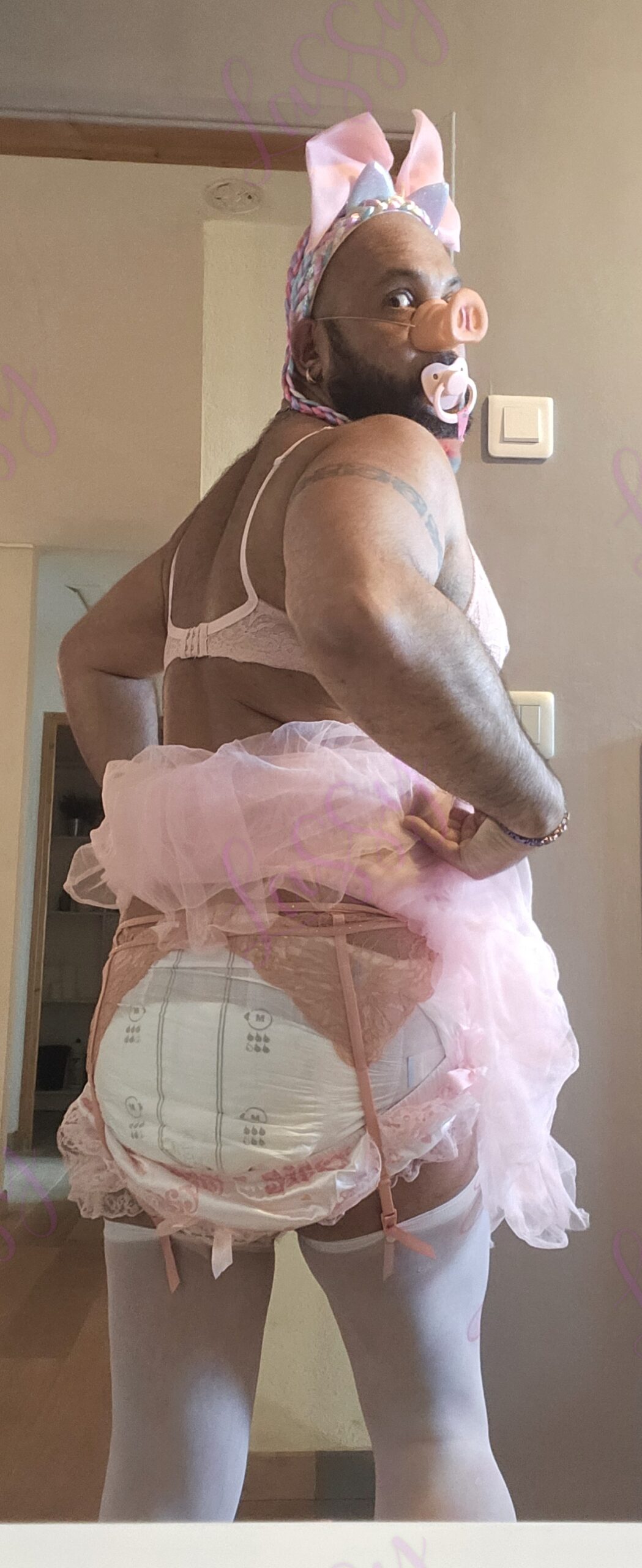 *** MAN FAILLURE***SissyLassy Diaper Sissy Piggy f4ggot***IM NOT A MAN***