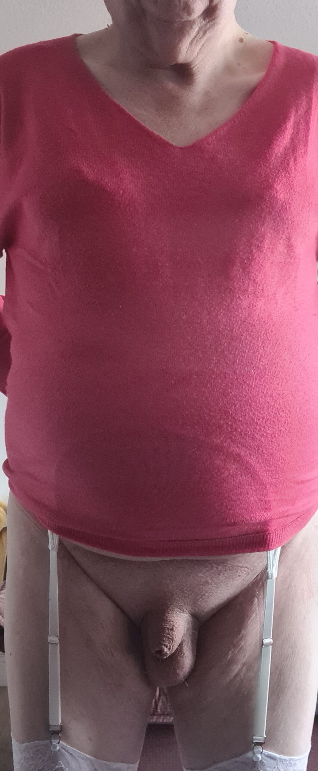 sl*t looking to serve