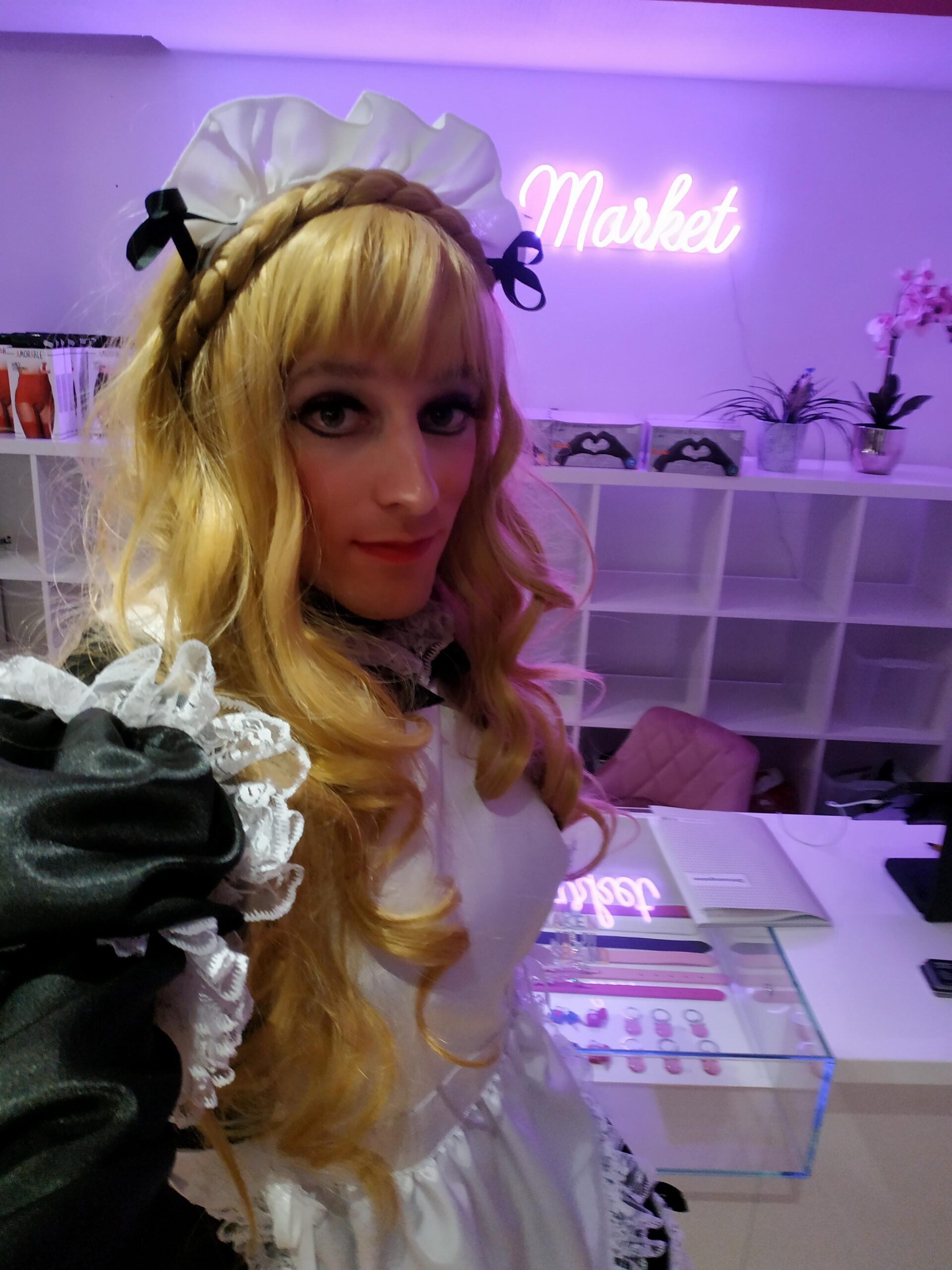 Sissy Marga – Sissy Maid Marga