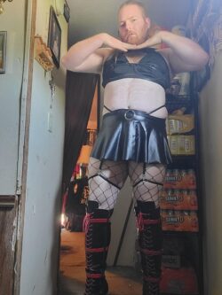 ~ Sissy maiden