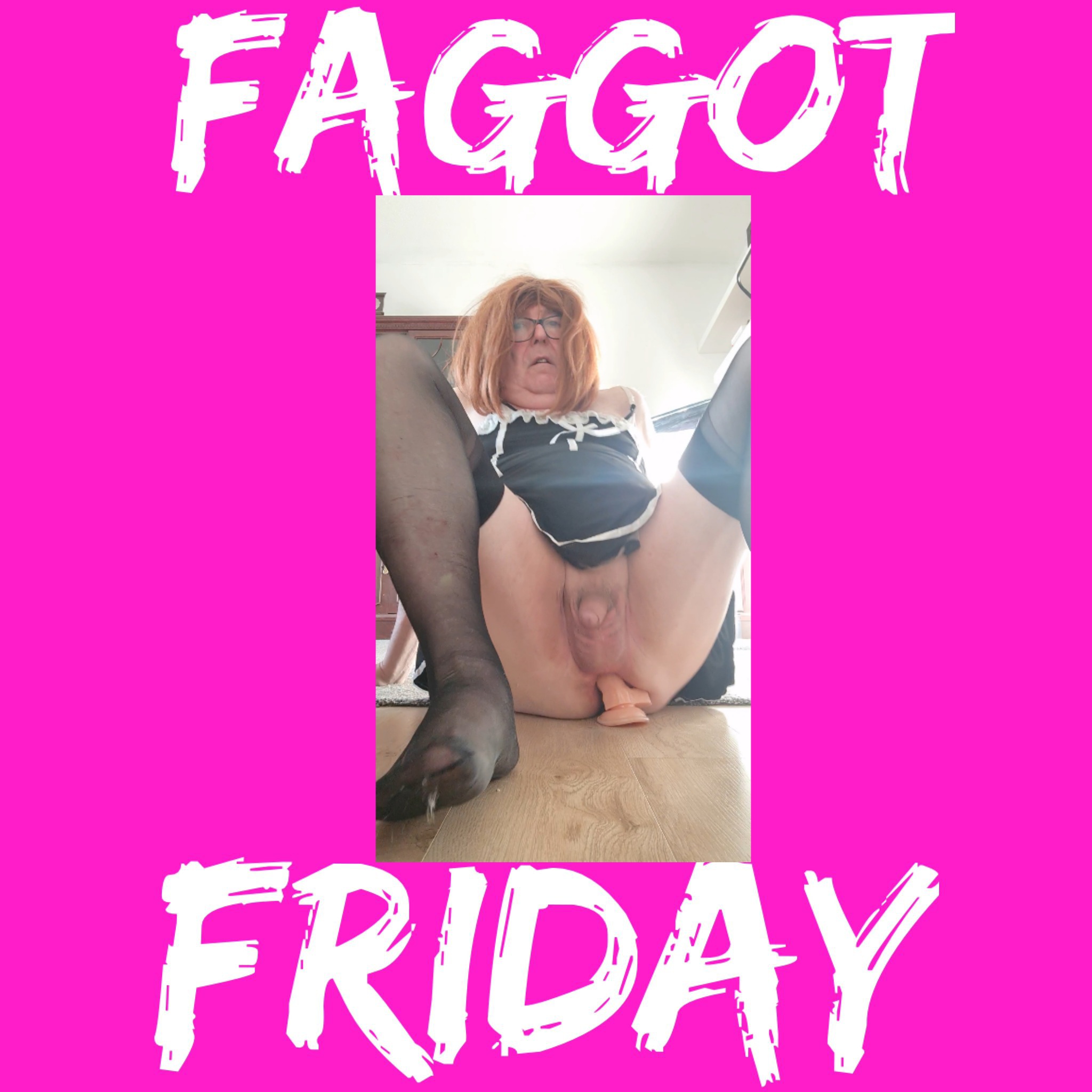 Sissyjuliegurl  needs the exposure