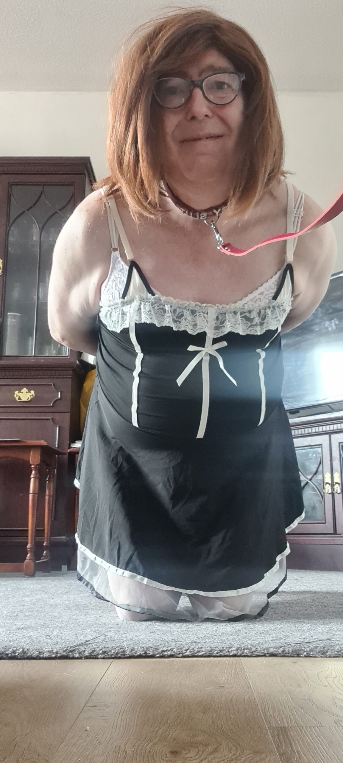 Sissyjuliegurl  needs the exposure