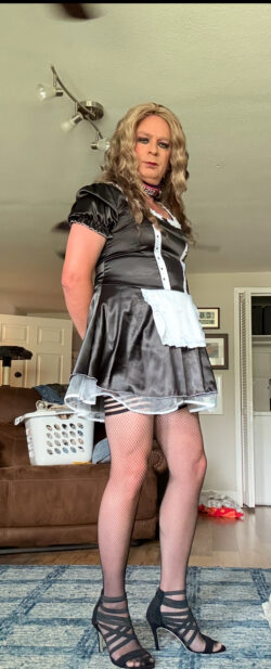 Lisa Scott Litton  – Sissy maid