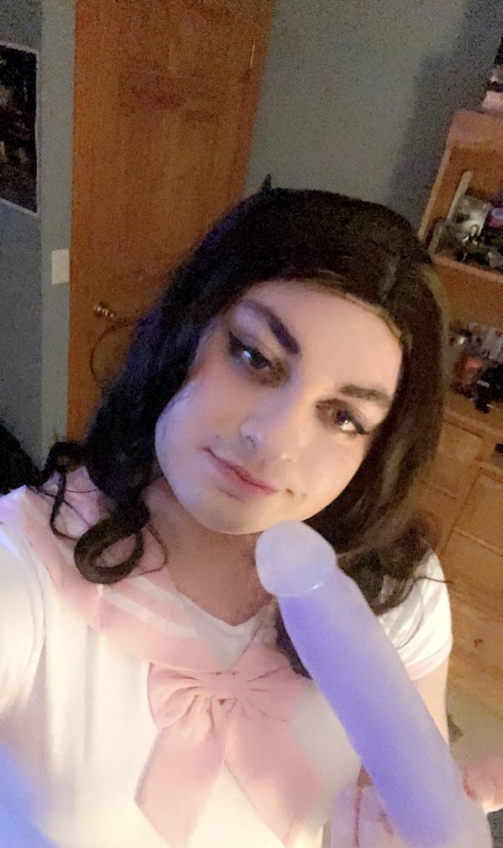 Sissy Angie – Sissy Angie Public Websl*t