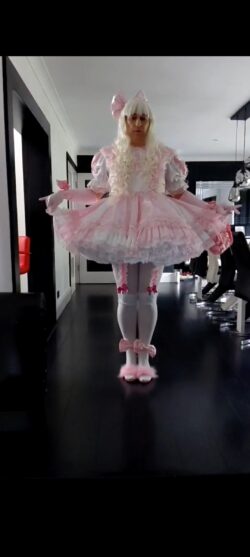 Sissy pansy all horny on poppers