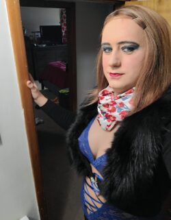 Buffalo sissy crossdresser Candy exposed