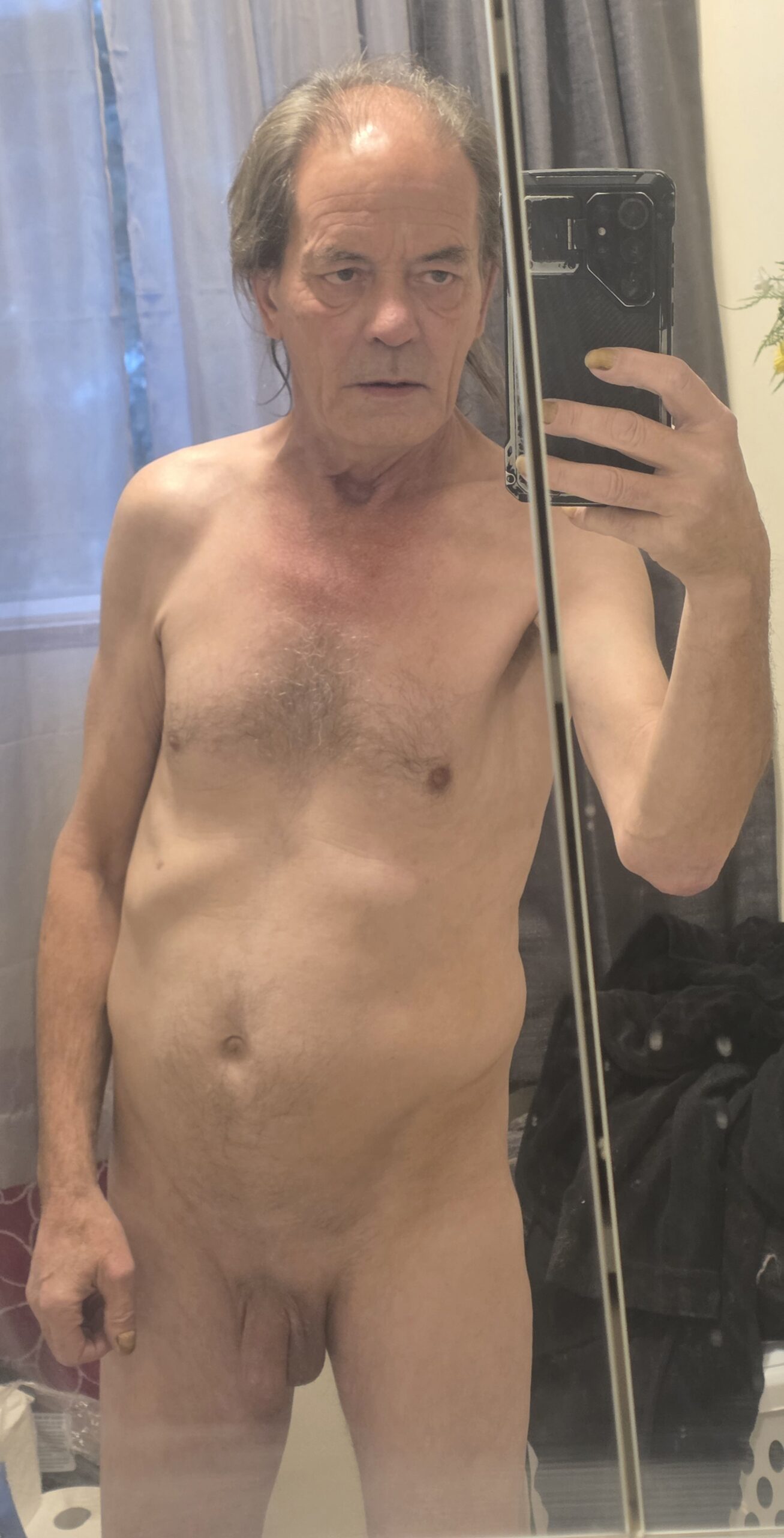 Candi Cumsl*t Fully Exposed Head to Toe