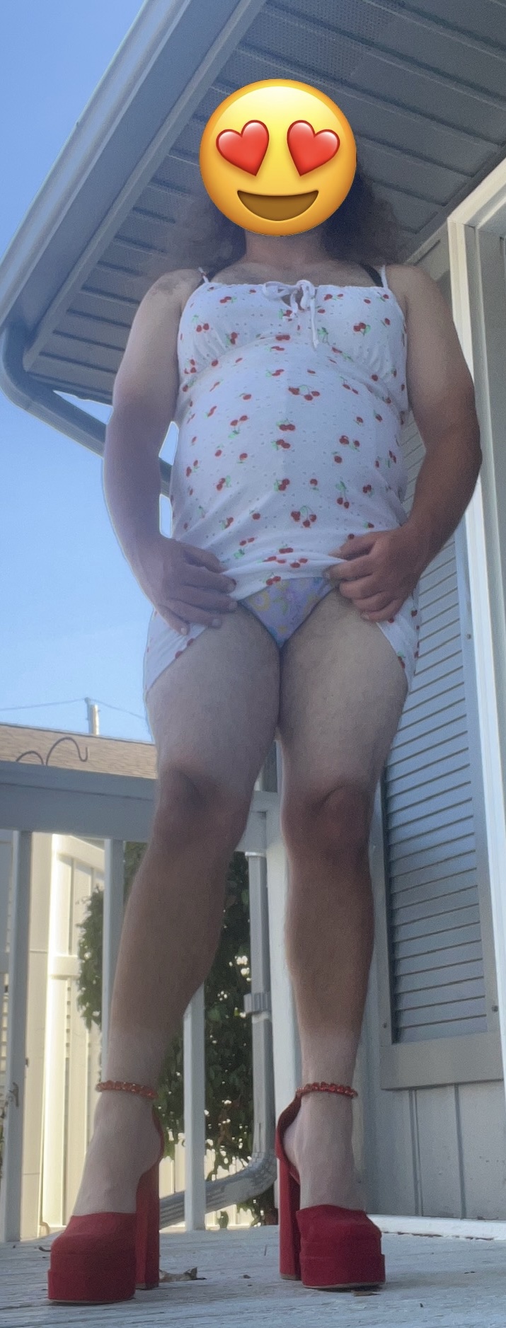 ~ Sissy Lacey public exposed