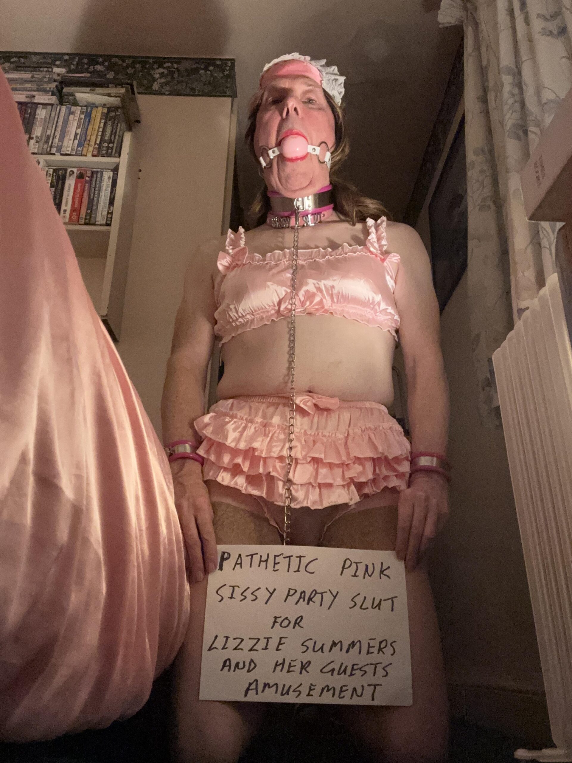 Sissy sl*t Joanna – New Sissy Outfit