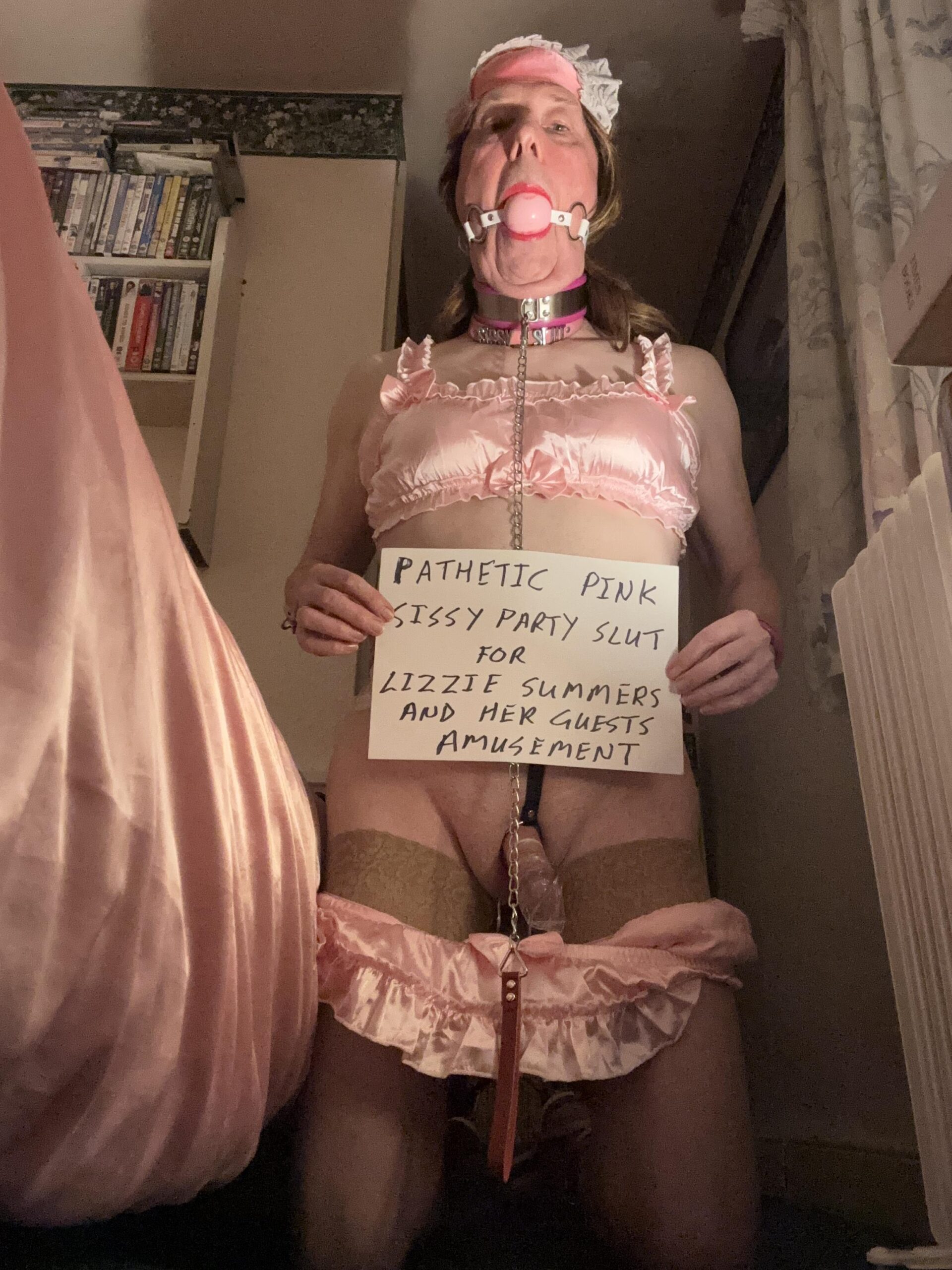 Sissy sl*t Joanna – New Sissy Outfit