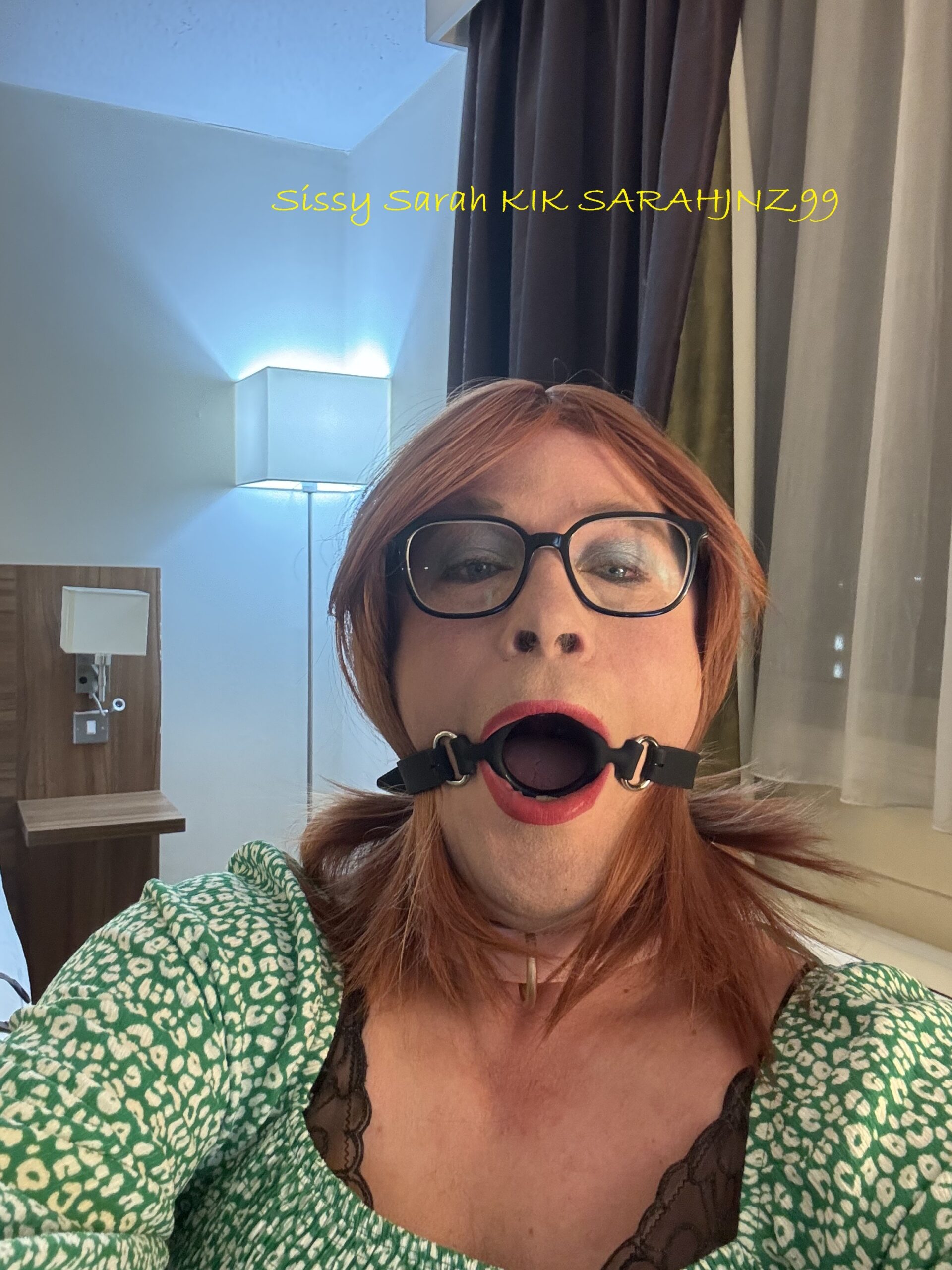 UK Cock sucker – f*ggot Sarah J