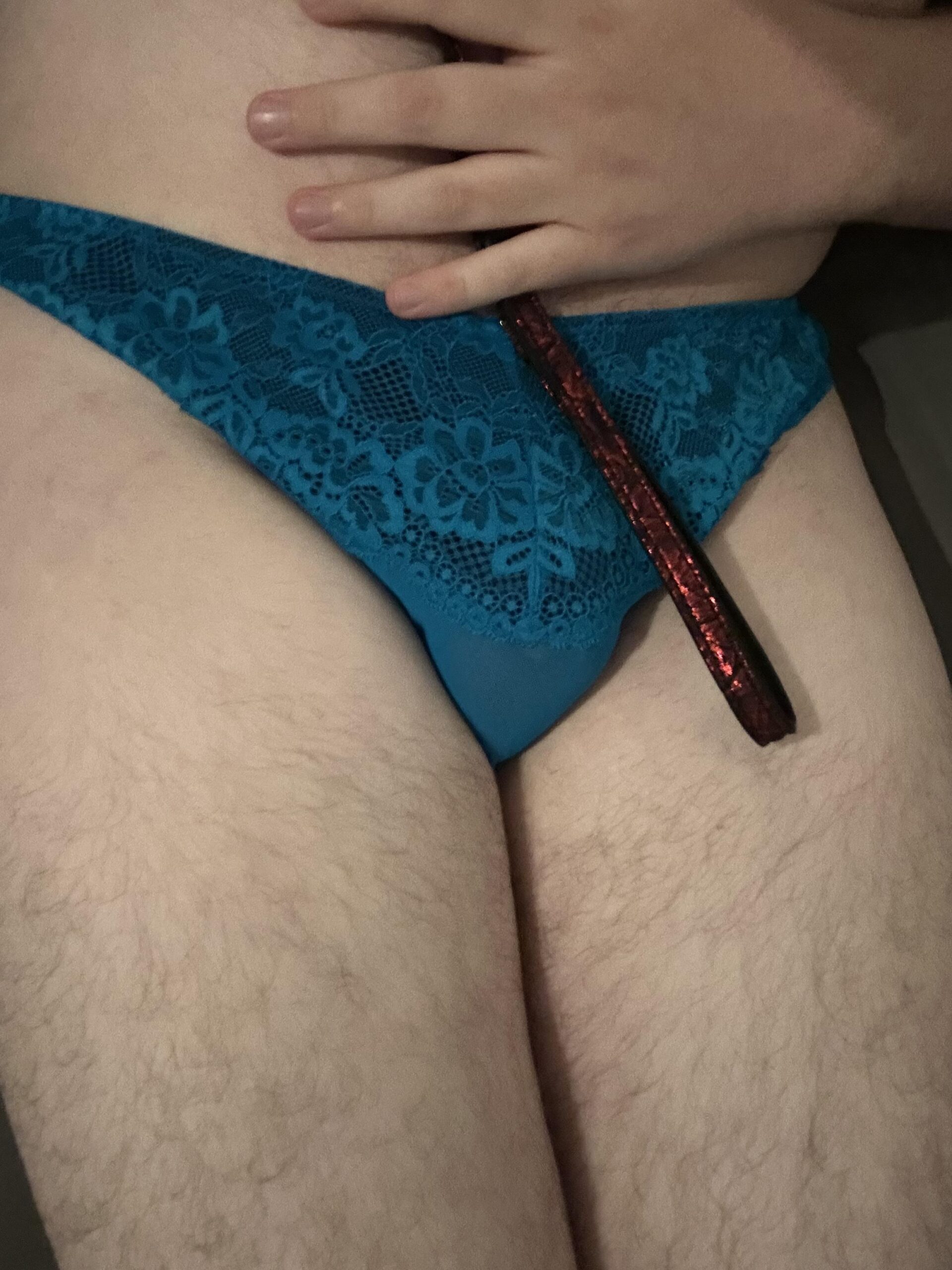 Share with friends! Give bleached or blacked edits too!