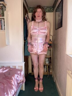 Sissy sl*t Joanna – Jingle Bells For Naughty Sissies