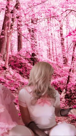 Sissy Nicole Exposed