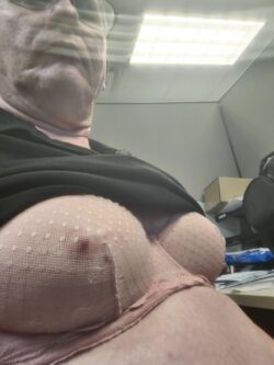 I am a sissy who needs to be bullied by men