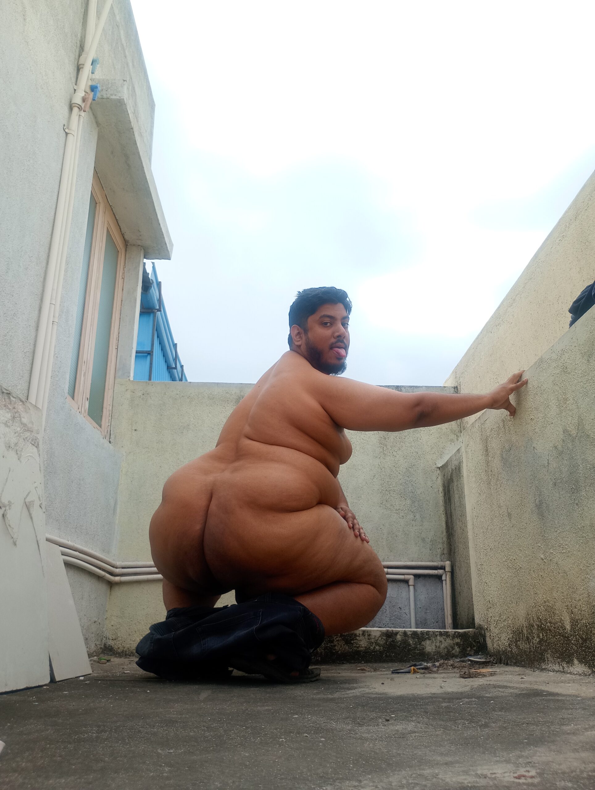 Indian Muslim tiny dick loser