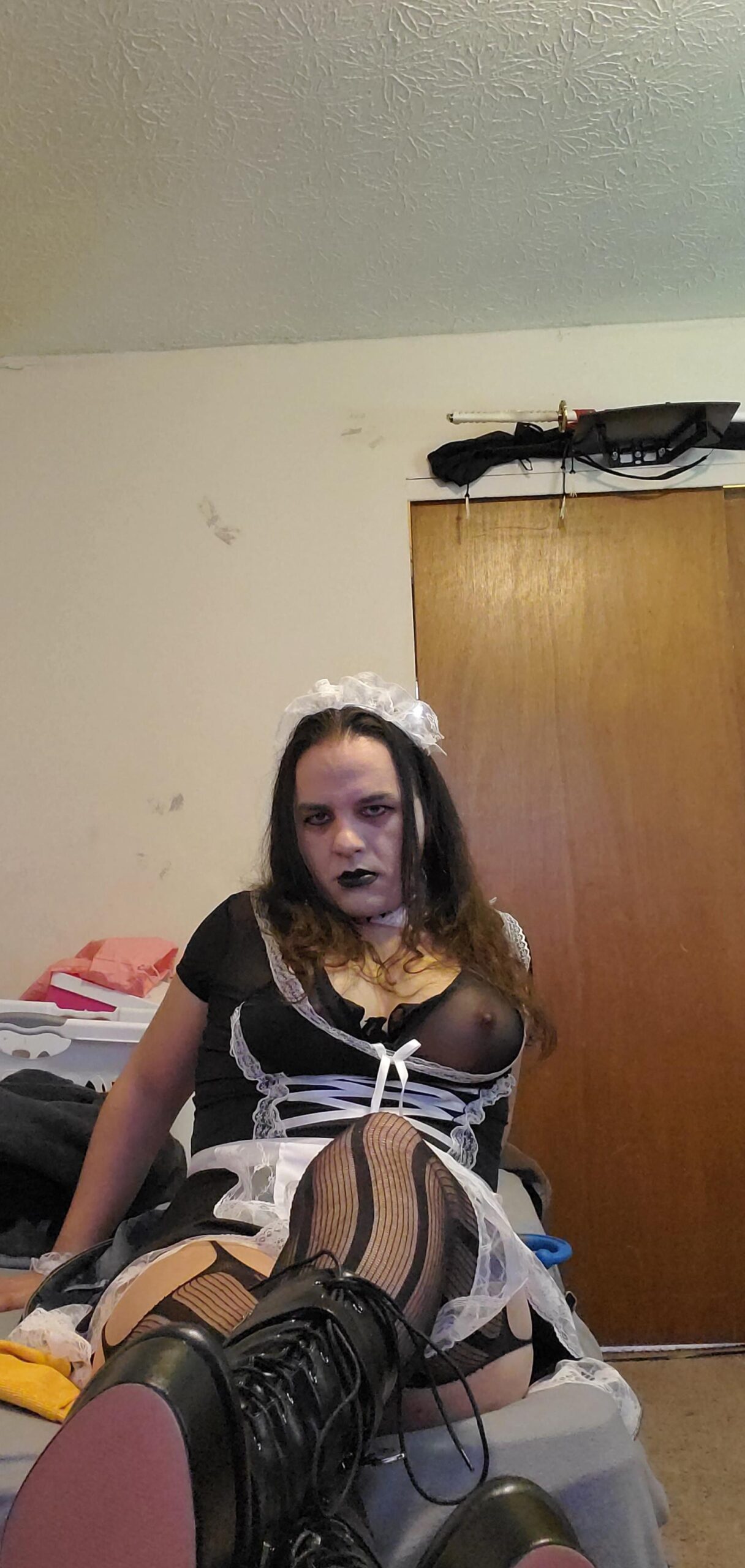 sissy maid