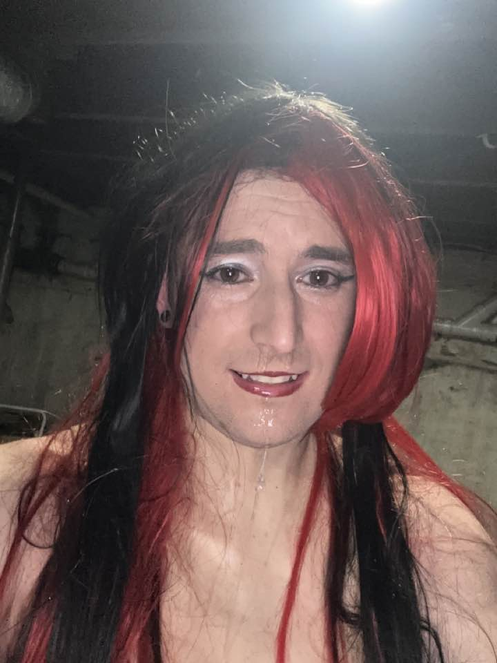 Sissy tay getting fucked and sucking cock