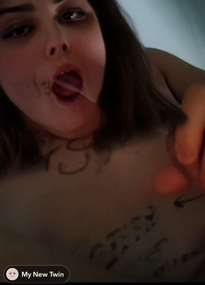 @sissy_riley a sub ready to serve