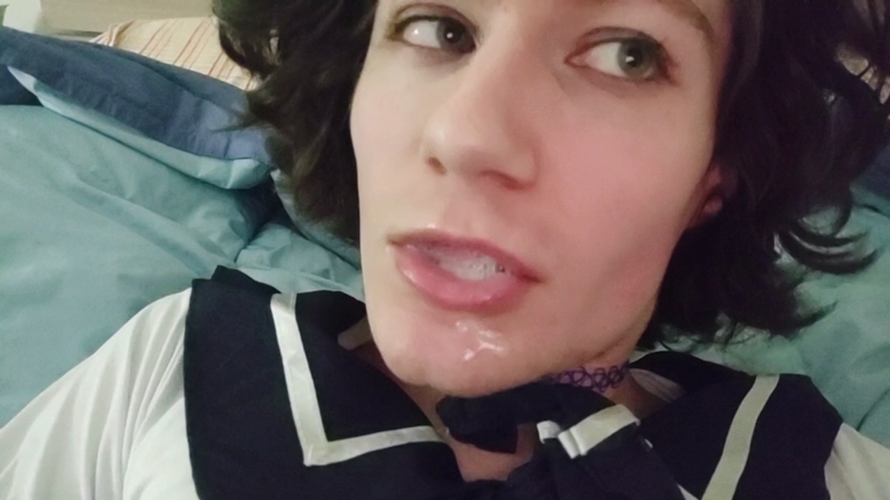 A worthless f*ggot addicted to self cum 🤣