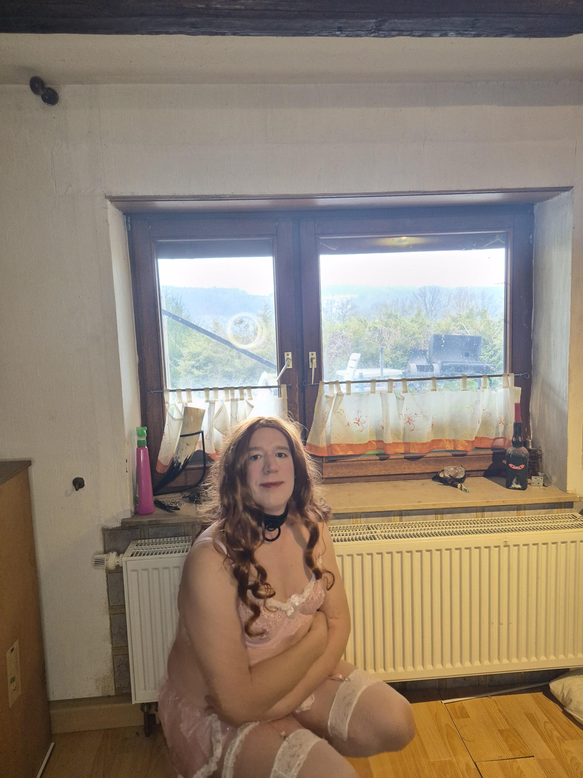 Sissy Saskia owned and collared by Mistress Lana