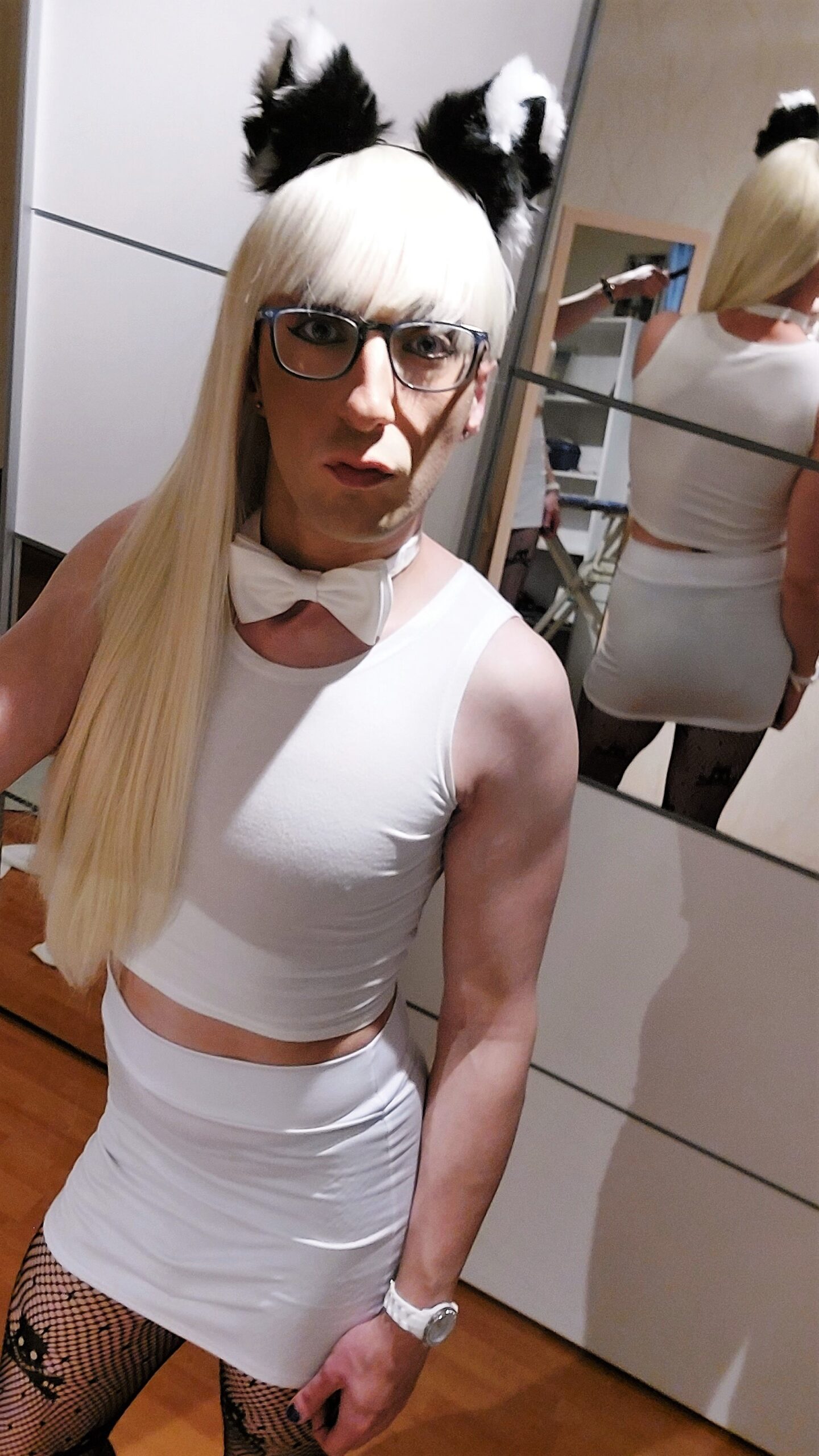 Feminine blonde Jaymie looking like a prostitute