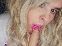 Chubby sissy Katy Minou