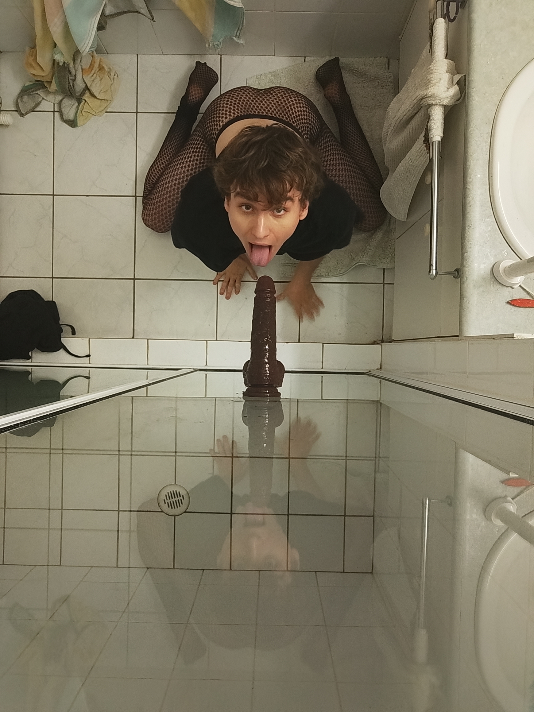 Stole from my girlfriend’s closest