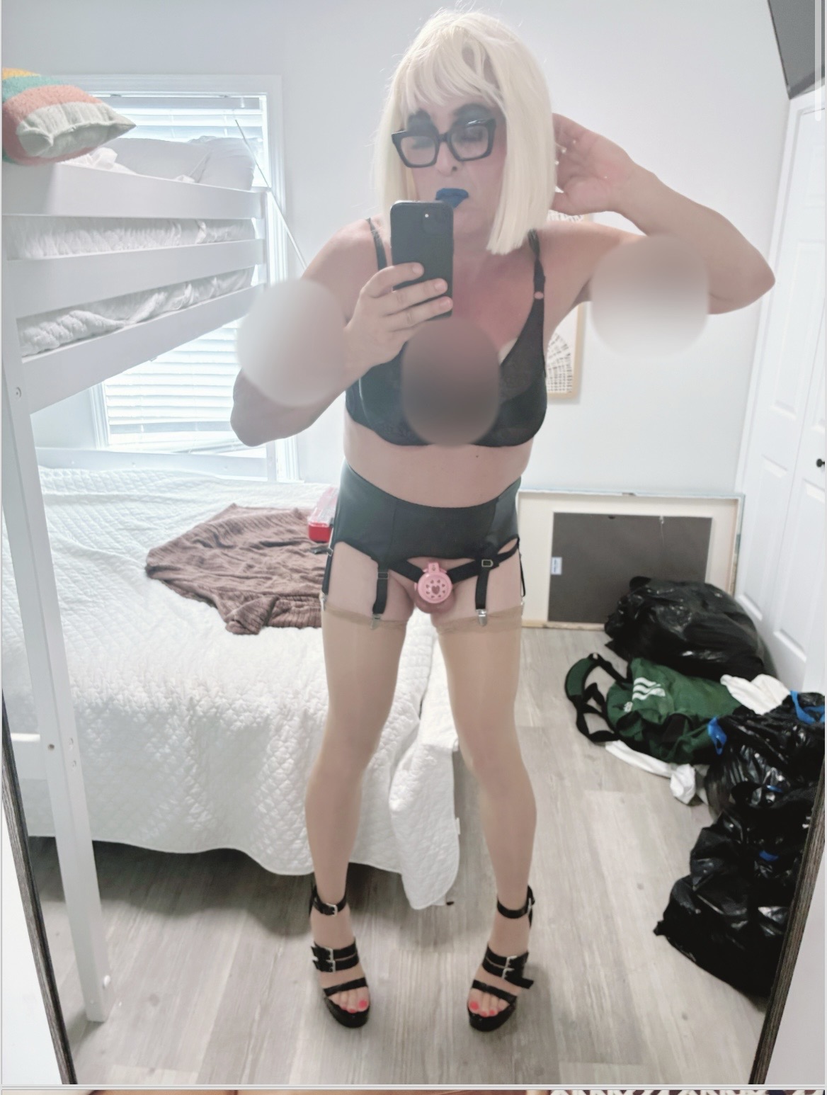 Katie Hamilton exposed sissu