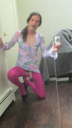 i love pink tights