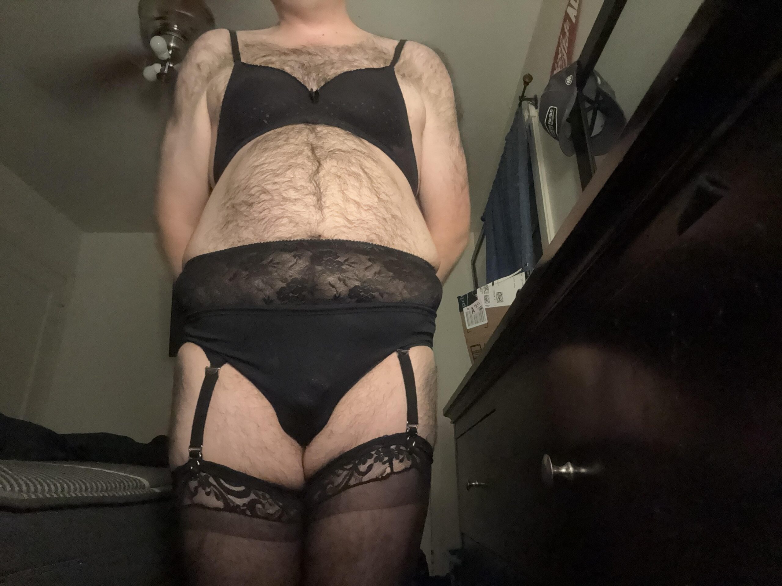 ~ Expose this sissy sl*t