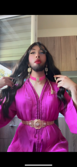 Sissy Arab Princess