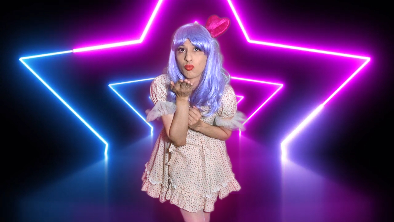 ~ Sissy Boy Miley Exposes himself