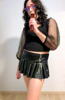 Sissy pantyhosed cumlover