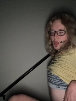 Being a good sissy sl*t