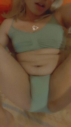 Ready for a sexy day☺️💚💚