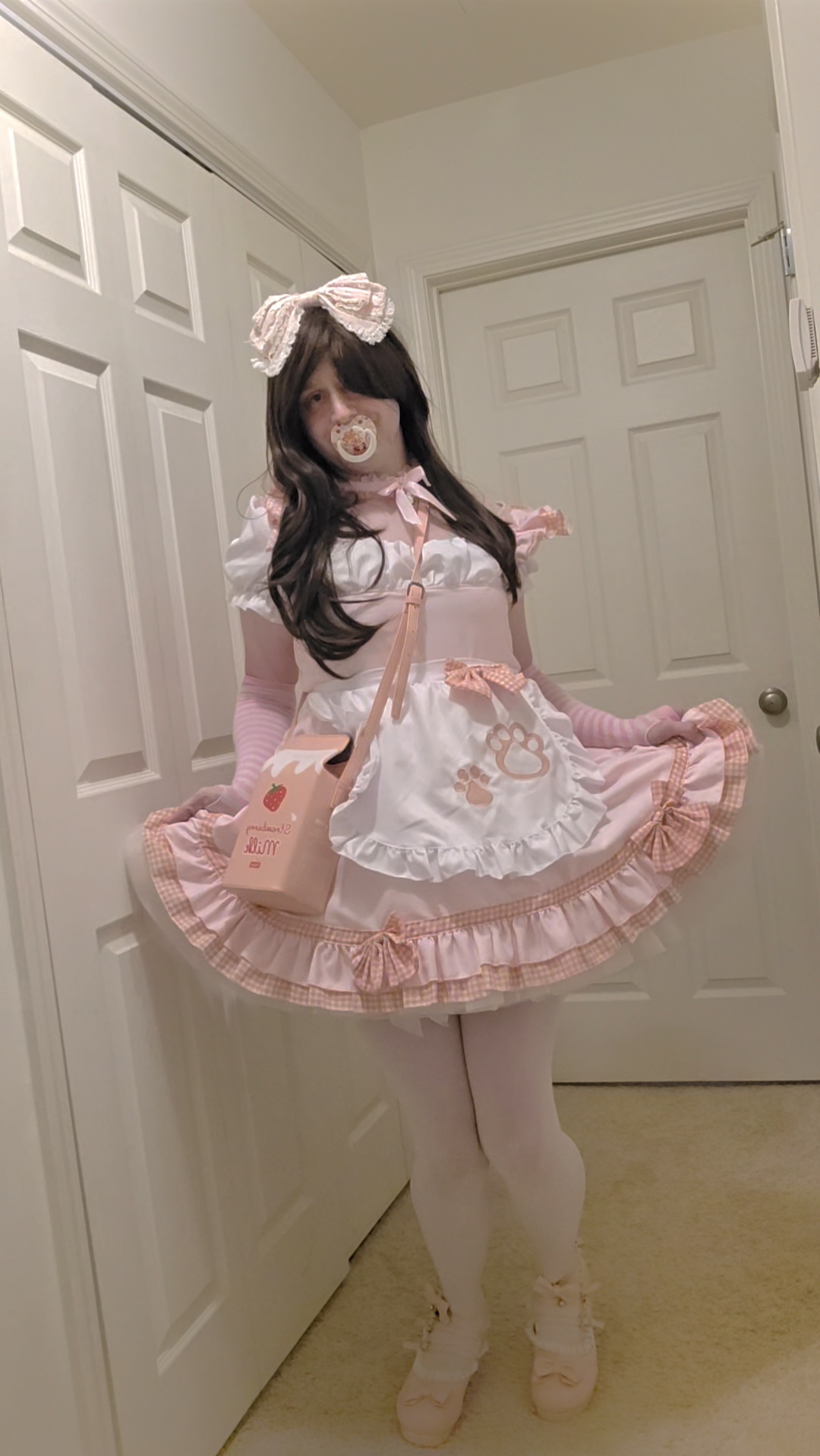 Sissy diaper girl needs a mommy