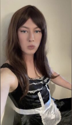 Sissy dress up fun