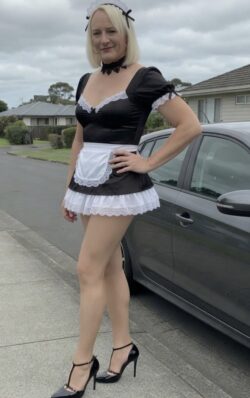 Sissy maid