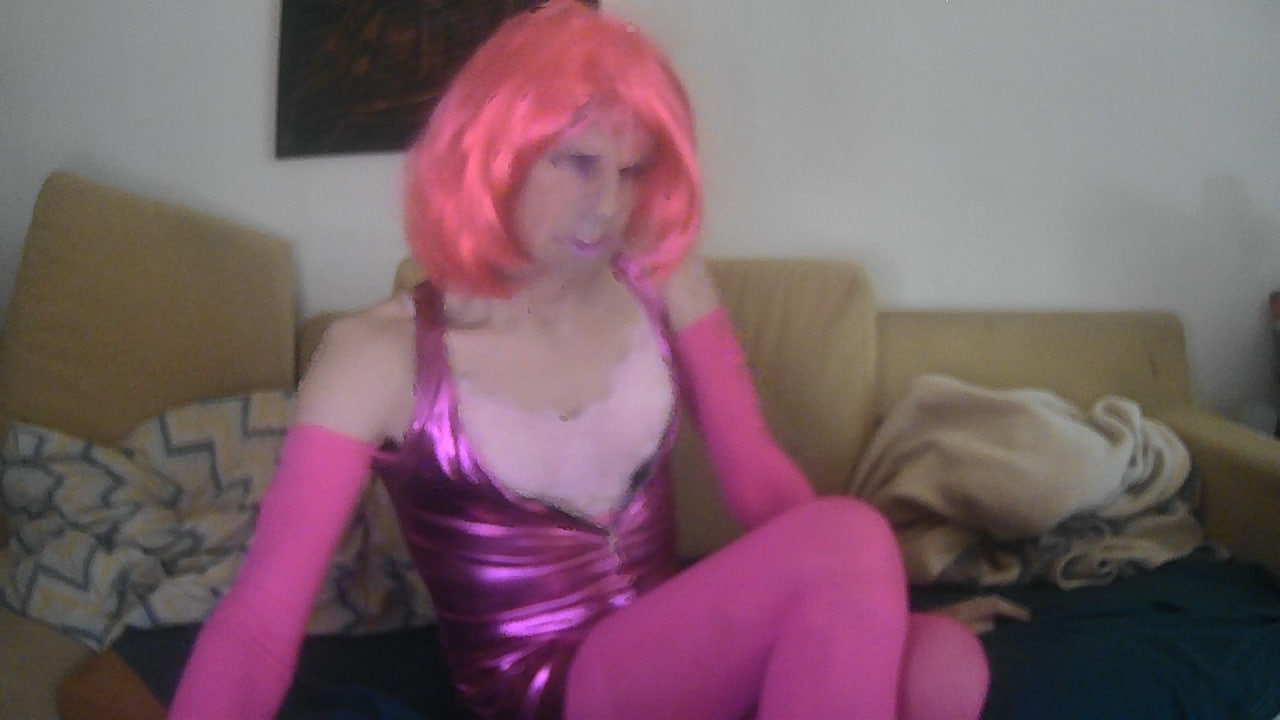 bald filth debt tranny alexander müller