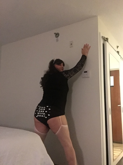 Sissy Amy Make me regret posting this.