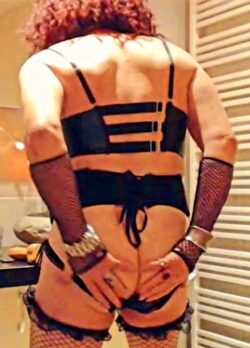 Stripping live on a Global Adult Porn Site
