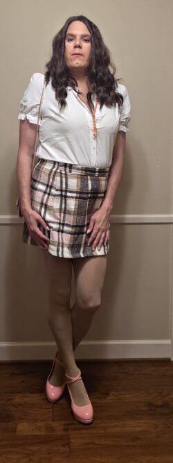 Married Sissy loves Cock