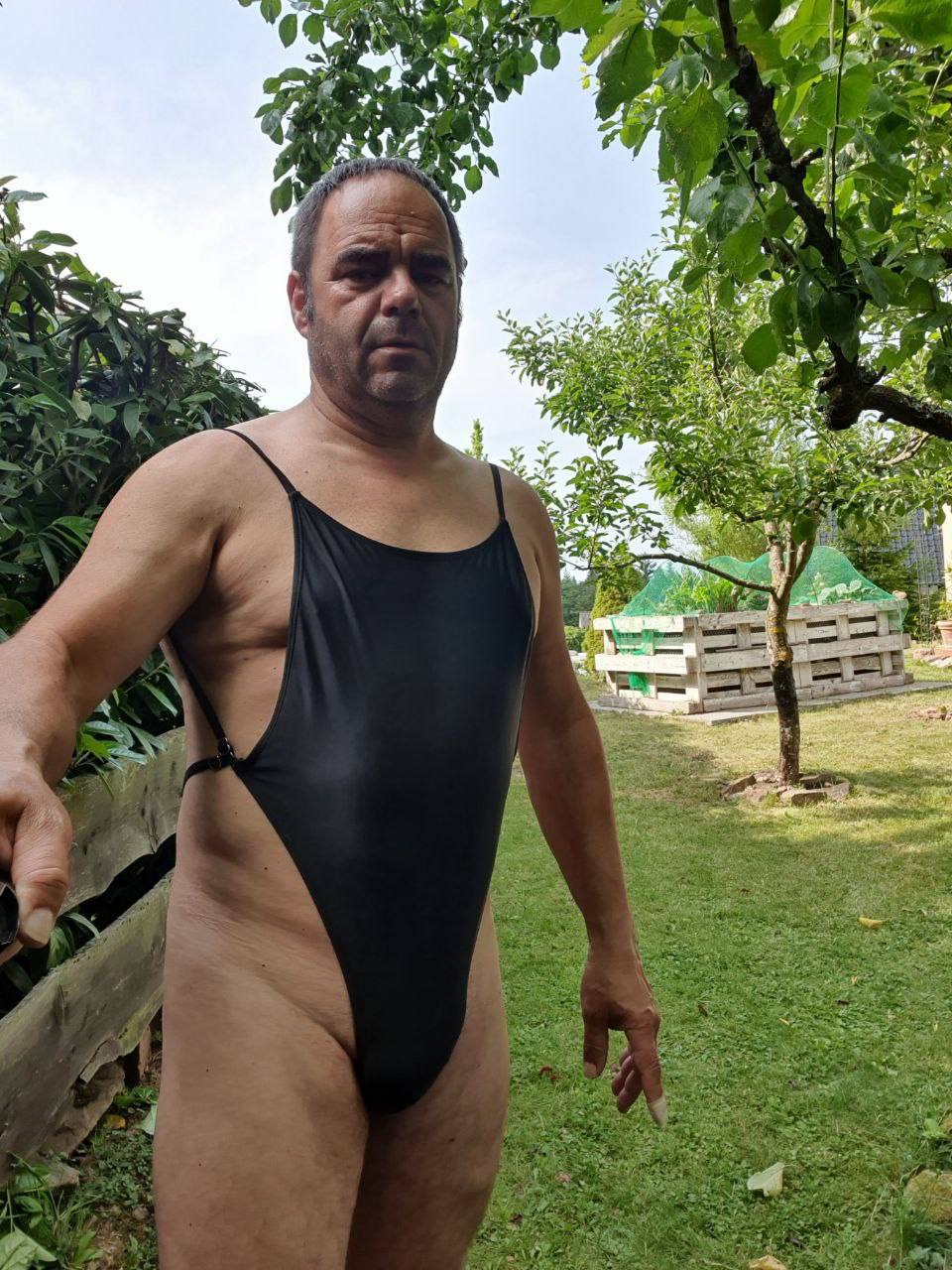 Meet me at the Pool