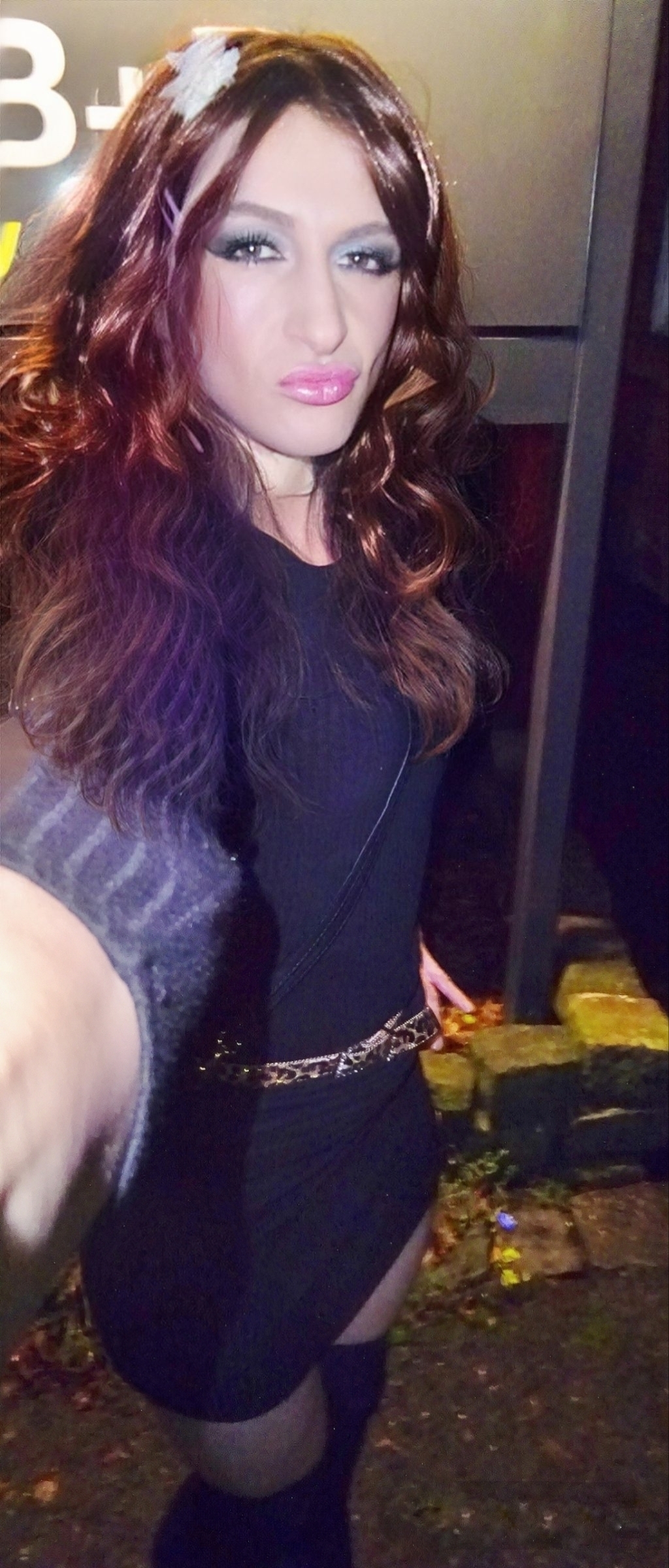new pics added daily sissy slut carolinemessytv she’s so on show